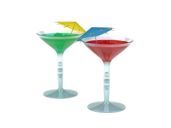 Bevande di bicchieri da cocktail estivo