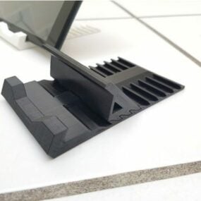 Тривимірна модель підставки для планшета і телефону для друку