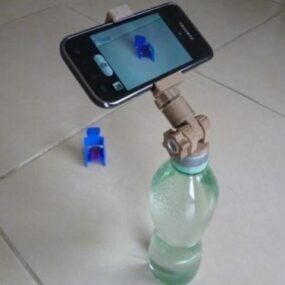 Imprimable Universal Trépied de bouchon de bouteille modèle 3D