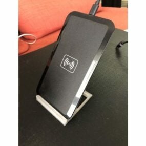 Mô hình 3d điện thoại thông minh Blackberry đen