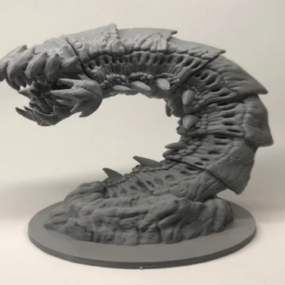 Modello 3d di scultura di carattere verme viola