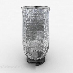 Modello 3d di bottiglia di vetro argento