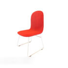 Cadeira de sala de estar simples em casa vermelha