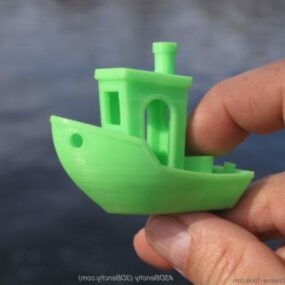 Boot met groen zeil 3D-model